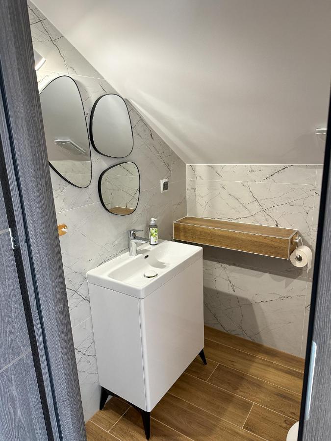 Pod Czworka Hotel Rewa Ngoại thất bức ảnh