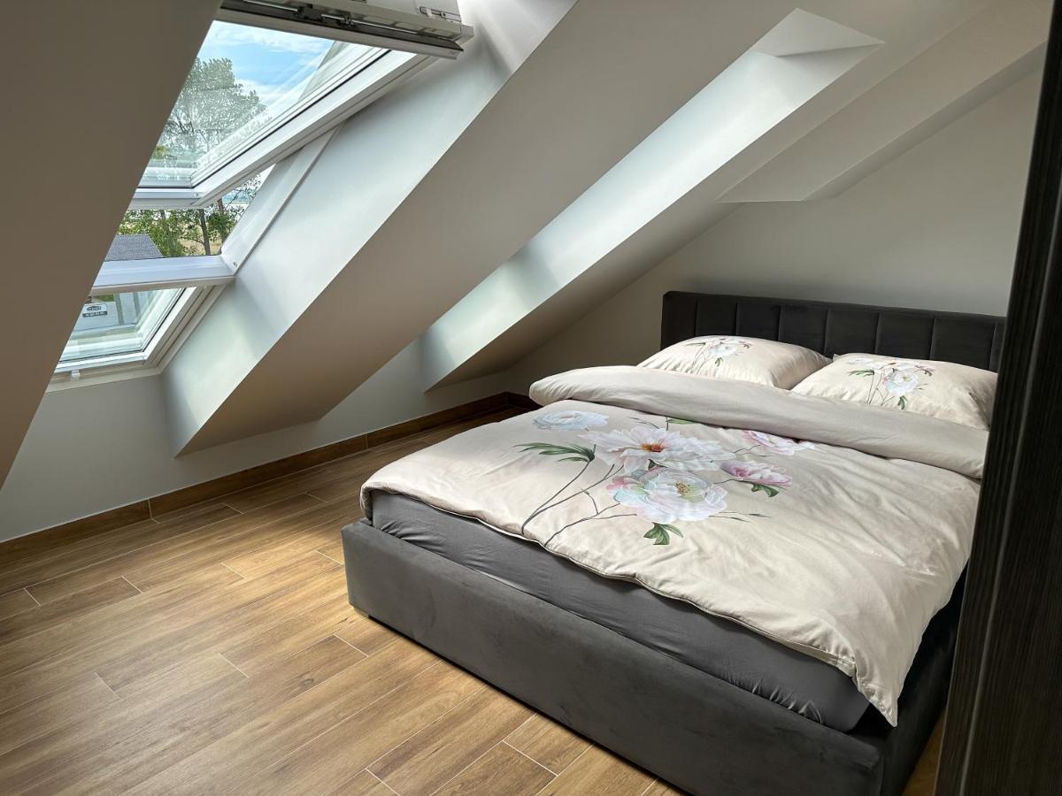 Pod Czworka Hotel Rewa Ngoại thất bức ảnh